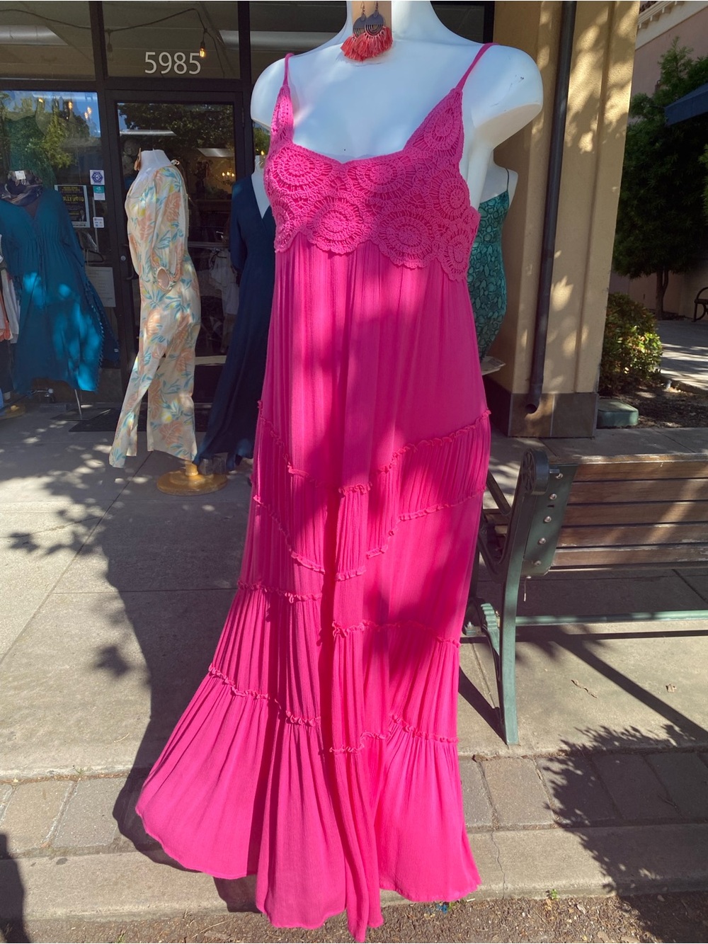 NWT Sweet Lovely by Jen maxi dress pink crochet tiered sleeveless open back S M